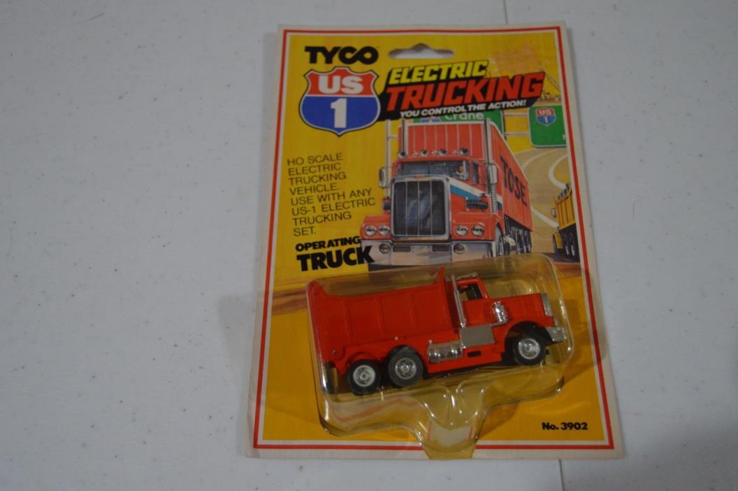 New and Sealed TYCO US1 Operating Truck Electric Trucking 3902 Red Dump Truck