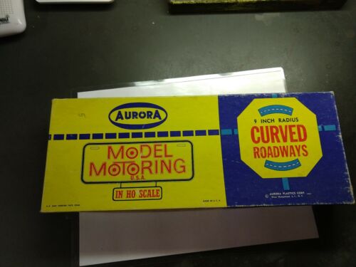 NOS LOT OF 6 AURORA MODEL MOTORING 9 INCH RADIUS CURVED ROADWAYS  # 1519