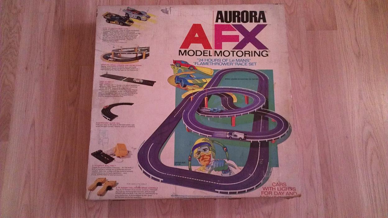 Aurora AFX 24 Hours Lemans Race Set #1330 w/ Flamethower Slot Cars
