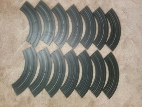 Aurora Track - 14 curve pieces, 9