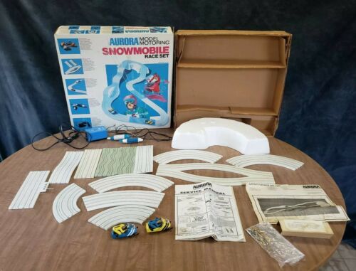 Vintage 1971 Slot Car Aurora Snowmobile Race Set