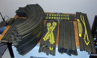 VNTG TYCO SLOT CAR TRACK STRAIGHT,CURVED,TERMINAL,LAP COUNTER,SQUEEZE,LANE CHANG