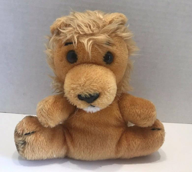 Vintage Dakin Lion Plush 8