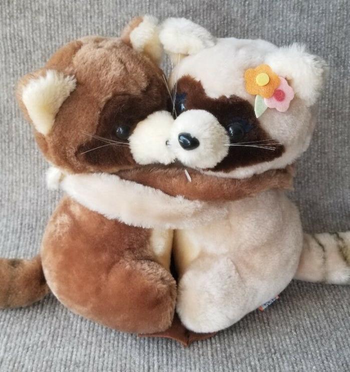 1979 Dakin Hugging Raccoon Nature Babies Razzle Dazzle Plush Tags Nice Cute