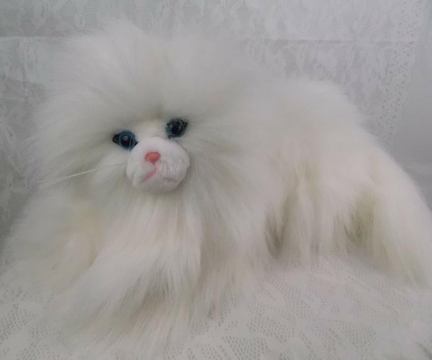 Dakin Classics Cat Persian Kitty 1986 White Plush Stuffed 80's Princess Kitten