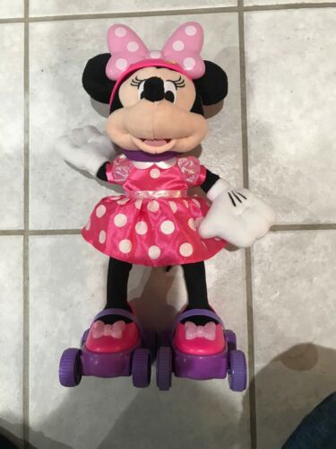 Minnie Super Roller Skating Minnie Plush-Pink