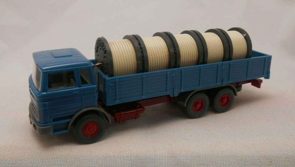 Wiking Germany HO 1:87 43d Mercedes Truck With Cable Reel Load
