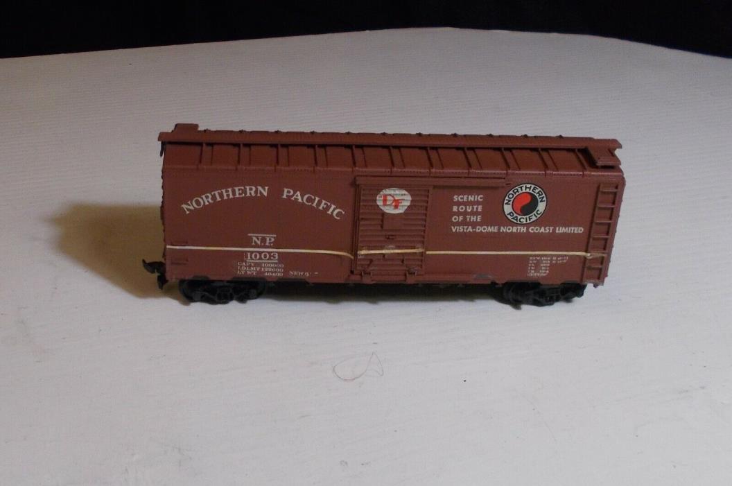 TRAIN HO SCALE NORTHERN PACIFIC 1003 WEIGHT LOOSE NEEDS COUPLER       .