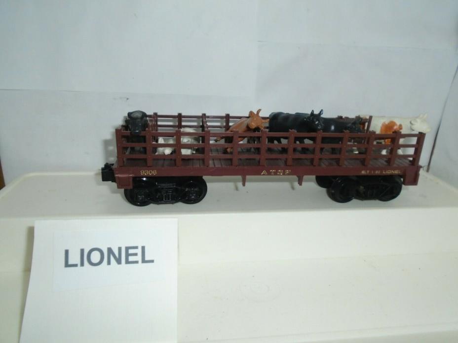 Lionel model railroading   Stock car with Cows