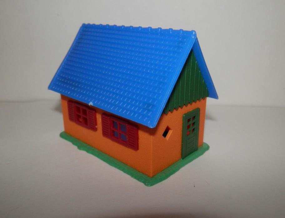 HO Scale Small A Frame House with Blue Roof