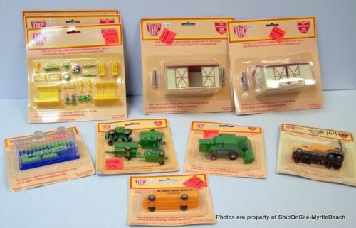 Lot of 10 IHC HO Scale Buildings And Accessories  **Free S&H**