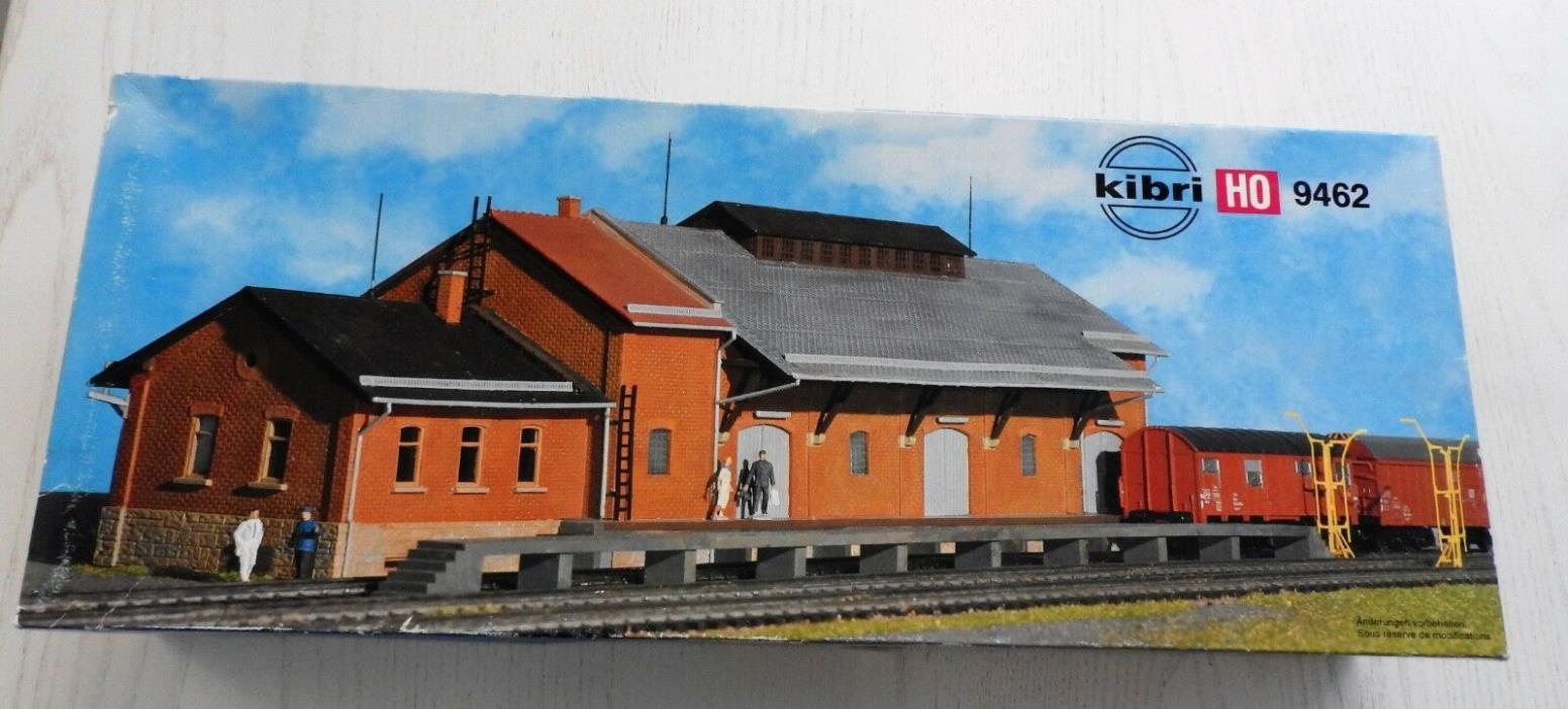 Kibri HO 9462 Train Set Freight House With Loading Dock Open Box