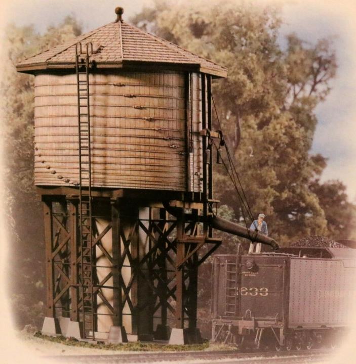 Walthers Cornerstone HO Scale Built-Up WOOD WATER TANK 933-2813