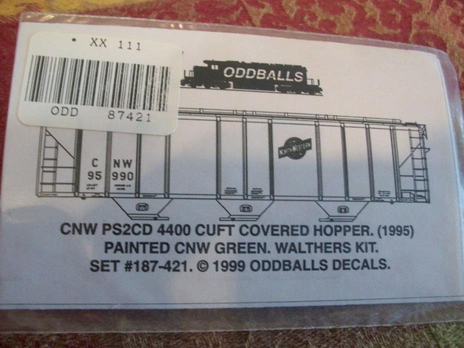 Oddballs Decals Chicago Northwestern PS2CD 4400CUFT Cov Hopper CNW 187-421 Decal