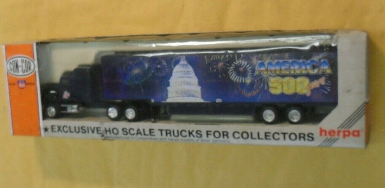 Con-Cor HO scale of Washington DC America truck - new but dirty box