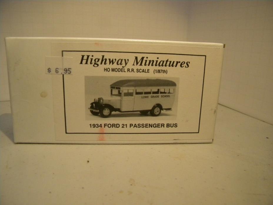 Jordan Products Highway Miniatures HO Scale Kit #229 1934 Ford 21 Passenger Bus