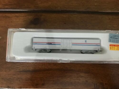 CON-COR~ # 0001-004682~ AMTRAK~ 60' MATERIAL HANDLING BOXCAR USPS 1549~ N SCALE