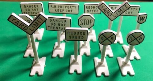 Lionel Scenery - Signs Lot H125