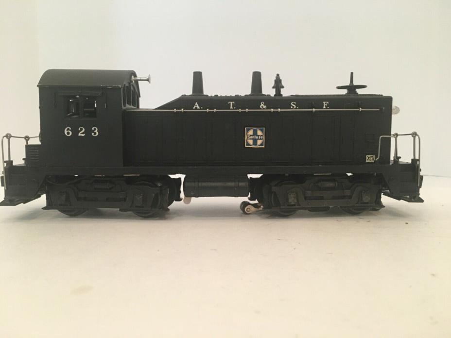 LIONEL POST WAR 623 SWITCHER SF, slightly used condition
