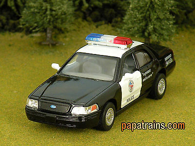 Die Cast Black Ford Crown Victoria Police Interceptor O Scale 1:42 By Kinsmart