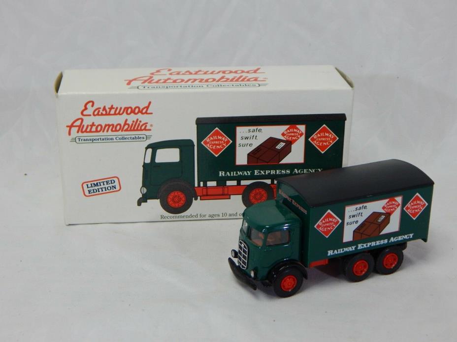Eastwood Automobilia Ltd Ed Vtg Mack Railway Express Delivery Box Truck 1:64 GM