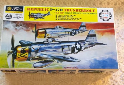 Fujimi Republic P-47D Thunderbolt Scale 1:72 Vintage Model Kit  Opened But New