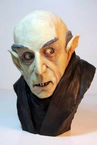 Nosferatu bust sculpted by Tony Cipriano. 1/3 scale