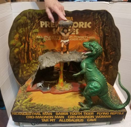 Aurora Factory Display Prehistoric Scenes Cave, Allosaurus, Cro Magnum man