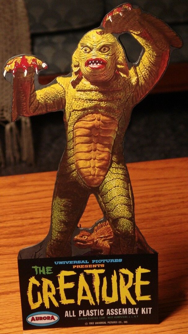 Creature from the Black Lagoon 1963 AURORA die-cut counter standee repro (NICE)