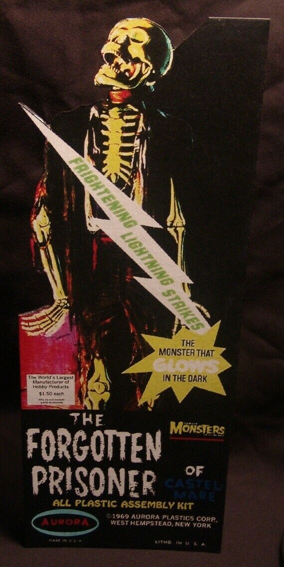 Aurora 1969 Forgotten Prisoner FM Frightening Lightning repro mini standee (NEW)
