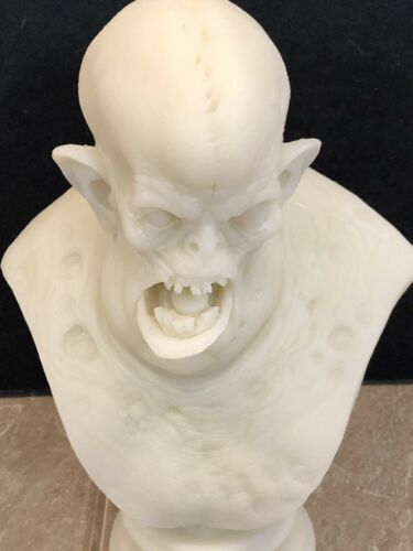1/4 Scale Fat Zombie Busy Translusent Resin