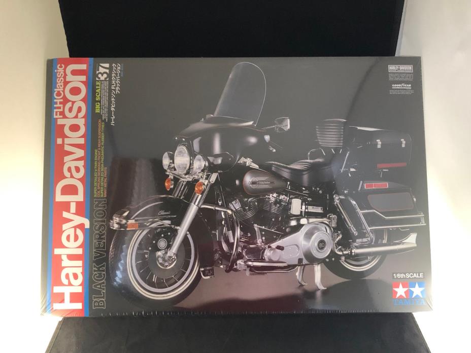 Tamiya Harley Davidson FLH Classic 1:6 Scale Plastic Model Kit 16037 New in Box