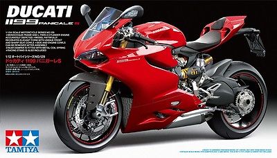 Tamiya Ducati 1199 Panigale S 1/12 motorcycle model kit new 14129