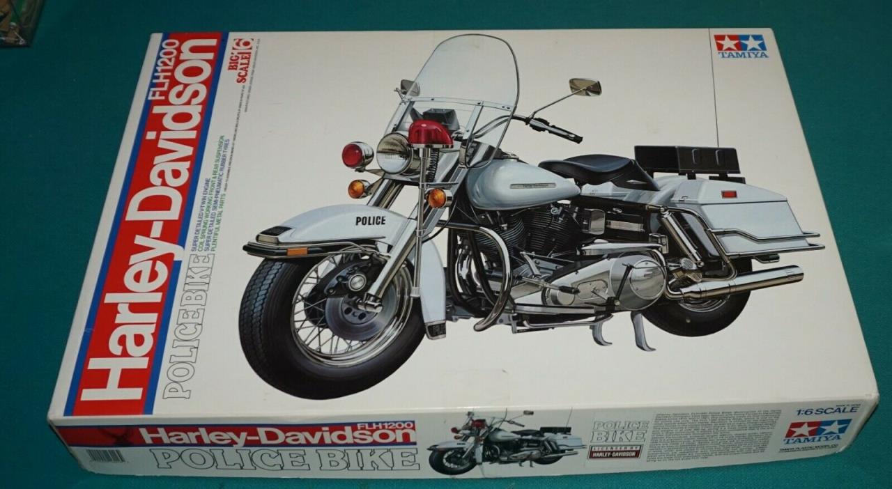 Harley Davidson FLH1200 Police Bike Tamiya 1/6 Complete & Unstarted.