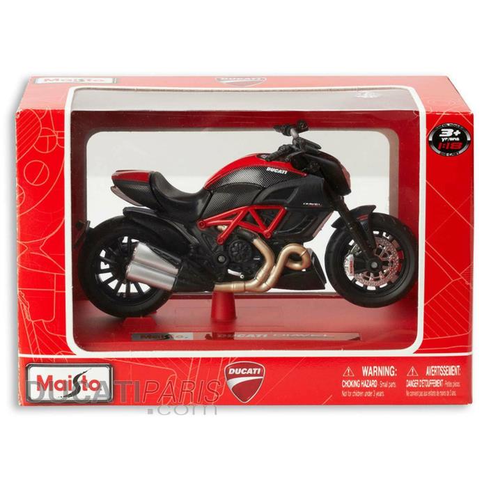 Ducati MAISTO MOTORCYCLE MODEL DIAVEL 1:18 Carbon Red Stand Model NEW