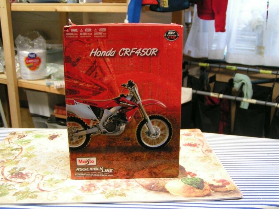 Maisto Honda CRF450R Die-Cast Metal Model Kit