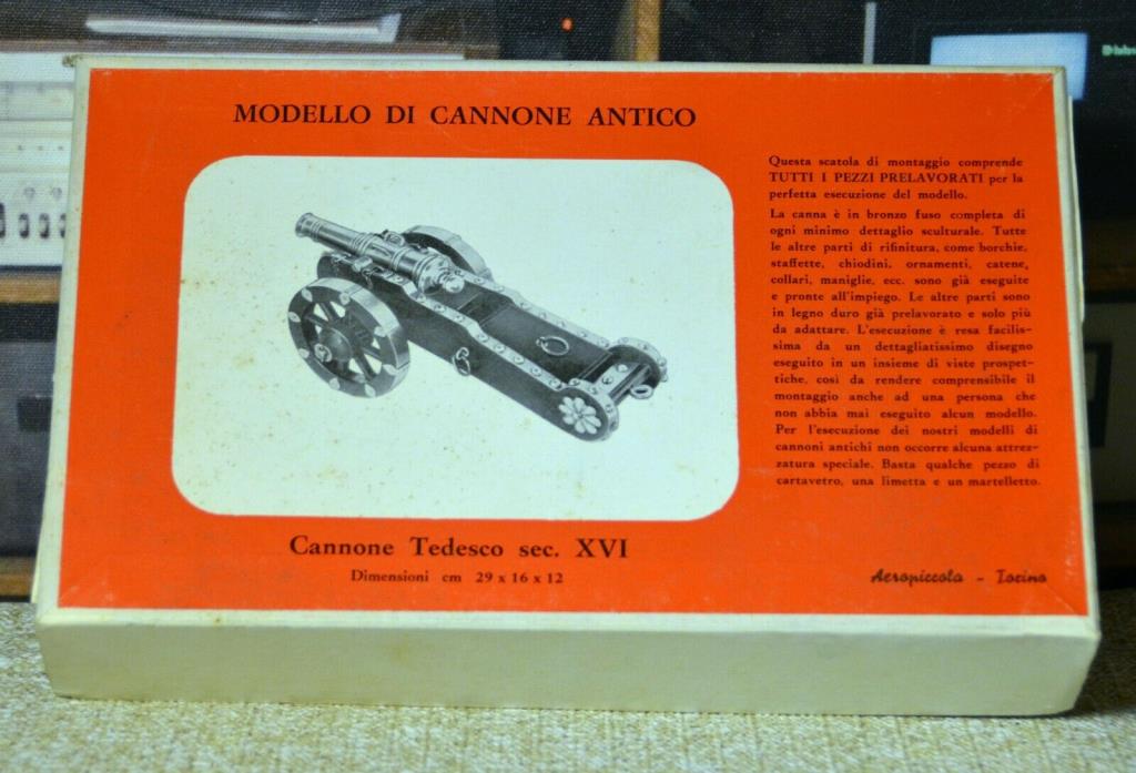 Italian model kit of German cannon Modello Di Cannone Antico in original box