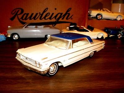 1963 Ford Galaxie 500 2-door HT 1/25 scale AMT friction promo model (200)-4