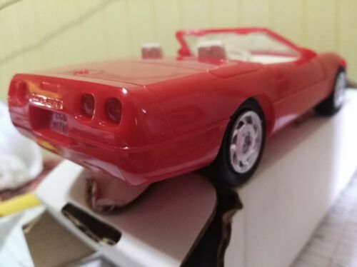 ERTL Dealer Promo Car 1992 Red Corvette Convertible Special Edition #6666 w/box
