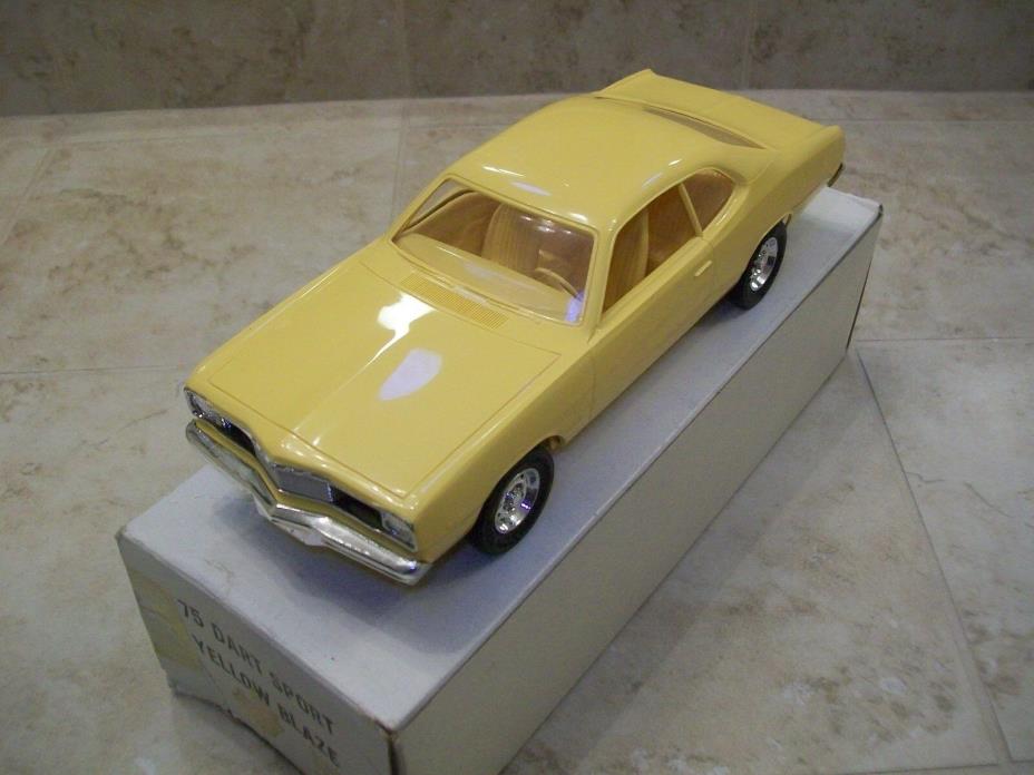 1975 Dodge Dart Sport Yellow Blaze MIB