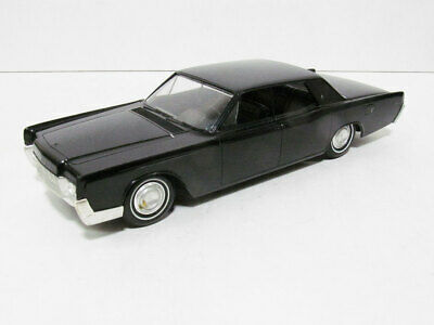 1967 Lincoln Continental 4DR Promo, graded 8 out of 10.  #22746