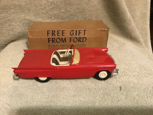 1957 AMT Ford Thunderbird Dealership Promo Toy Model Friction Car w Box