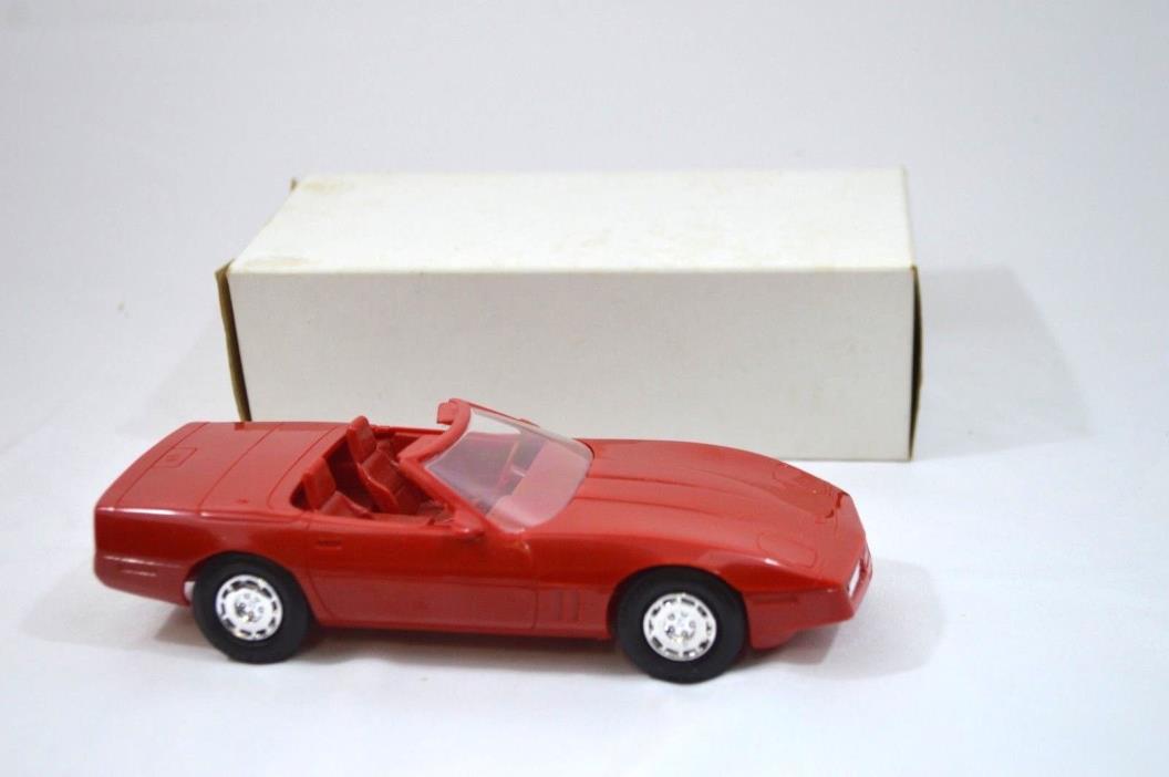 1987 Chevy Corvette Dealer Promo Model Car Cherry Red with Box (27)