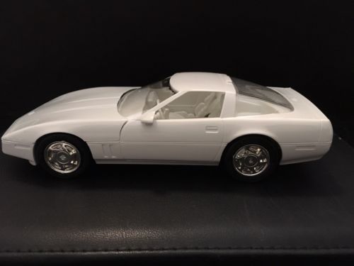 1989 Corvette ZR-1, (WHITE), RARE,Dealer promo Dated & Signed Duntov, Shinoda,