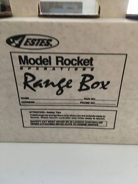 Vintage Estes 1406 Flying Model Rocket Starter Set - Complete with Original Box