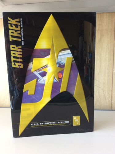 1/650 Star Trek Classic USS Enterprise (50th Anniversary Edition) 849398009680