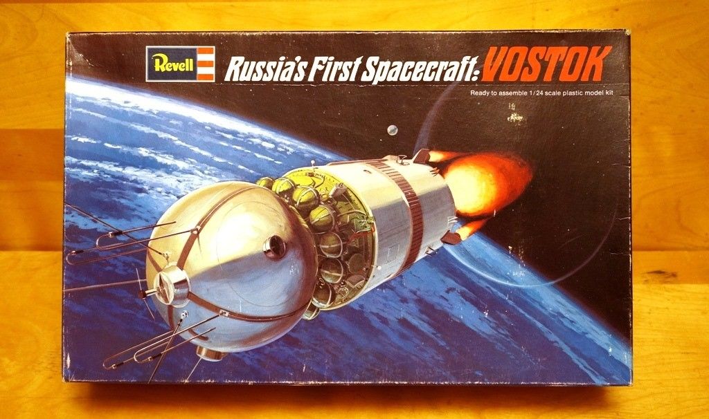 Revell Vostok Russia's First Spacecraft - 1969 Litho USA