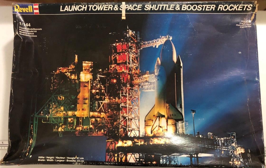 Revell Launch Tower and Space Shuttle and Booster Rockets 1/144 Open