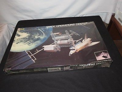 Revell Space Operations Center Model Kit wt Shuttle #4737 UNOPEN SEALED