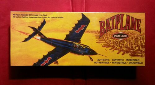 Batman Robin Batplane Model Kit Toy New Sealed in Box Collectible
